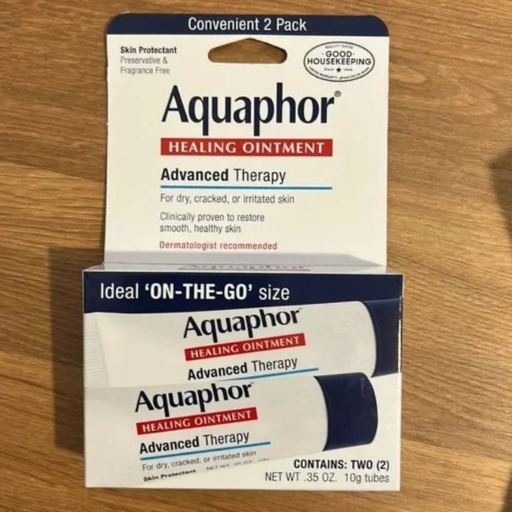Aquaphor Healing Ointment (On The Go size) contains 2 10g tubes